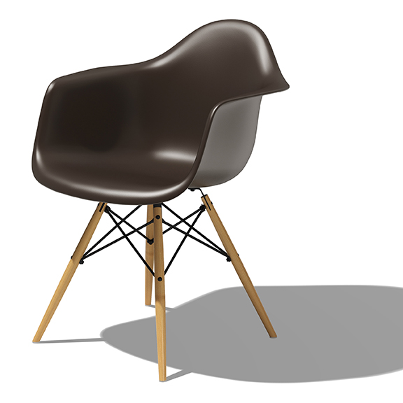 Le Dining Armchair Woodbase a été crée par Ray et Charles Eames, pièce iconique du couple Eames